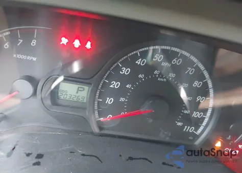 2013 Toyota Sienna Le 7 Passenger z USA, uszkodzony, nr VIN 5TDJK3DC2DS066833